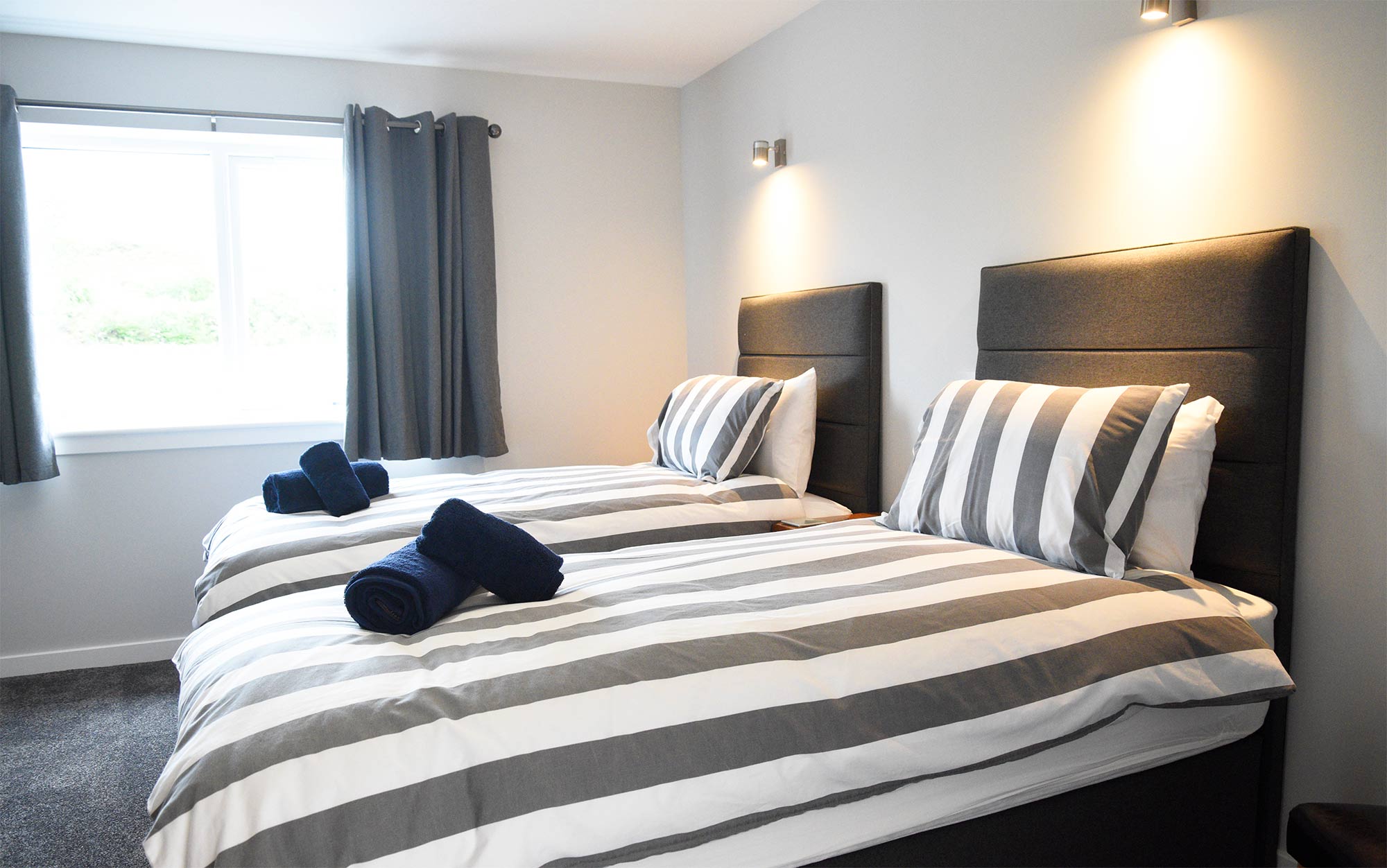 Luxury Twin Room Delux En suite rooms at Treaslane Bridge House accommodation